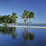 Maradiva Villa Resort Infinity Pool