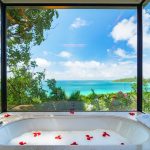 Raffles Praslin Pano Bath