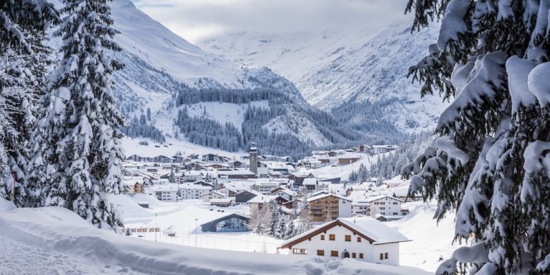 Snowy Lech Photo