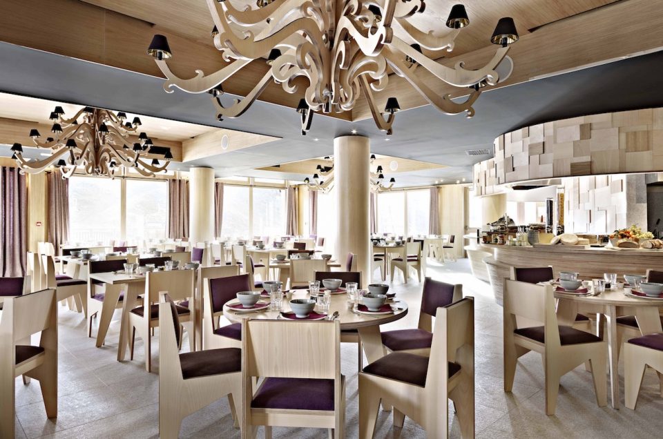 Altapura Dining Room Banner