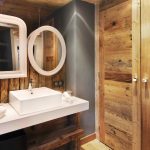 Val d'Isere Rive Gauche Bathroom