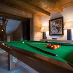 Chalet Ferme de Moudon Pool Table