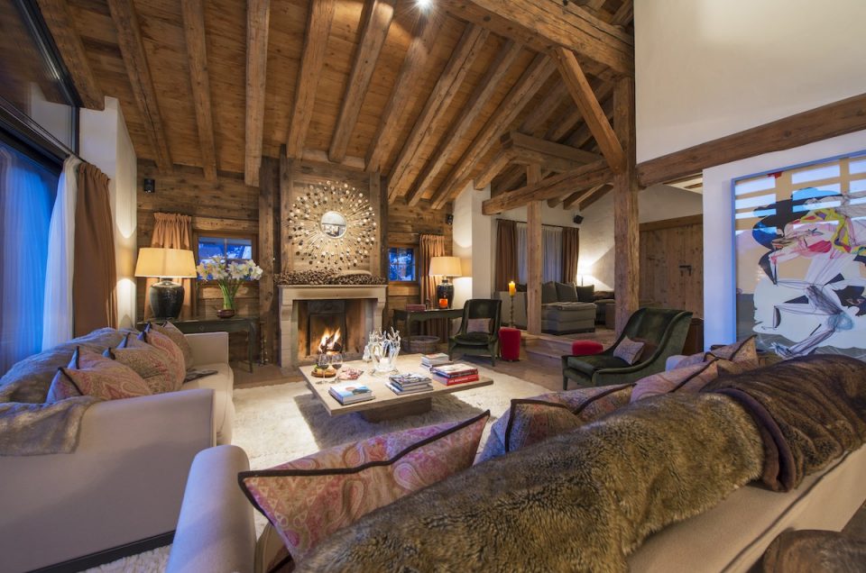 Chalet Dent Blanche Fireplace