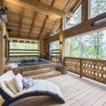 Chalet Inoko Hot Tub